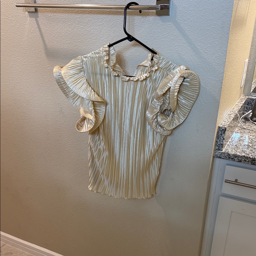 Elegant Cream Ruffled Women's Top
